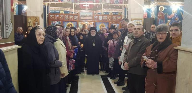 Slujiri arhierești și îndemnuri în prima zi a Postului Mare 140232