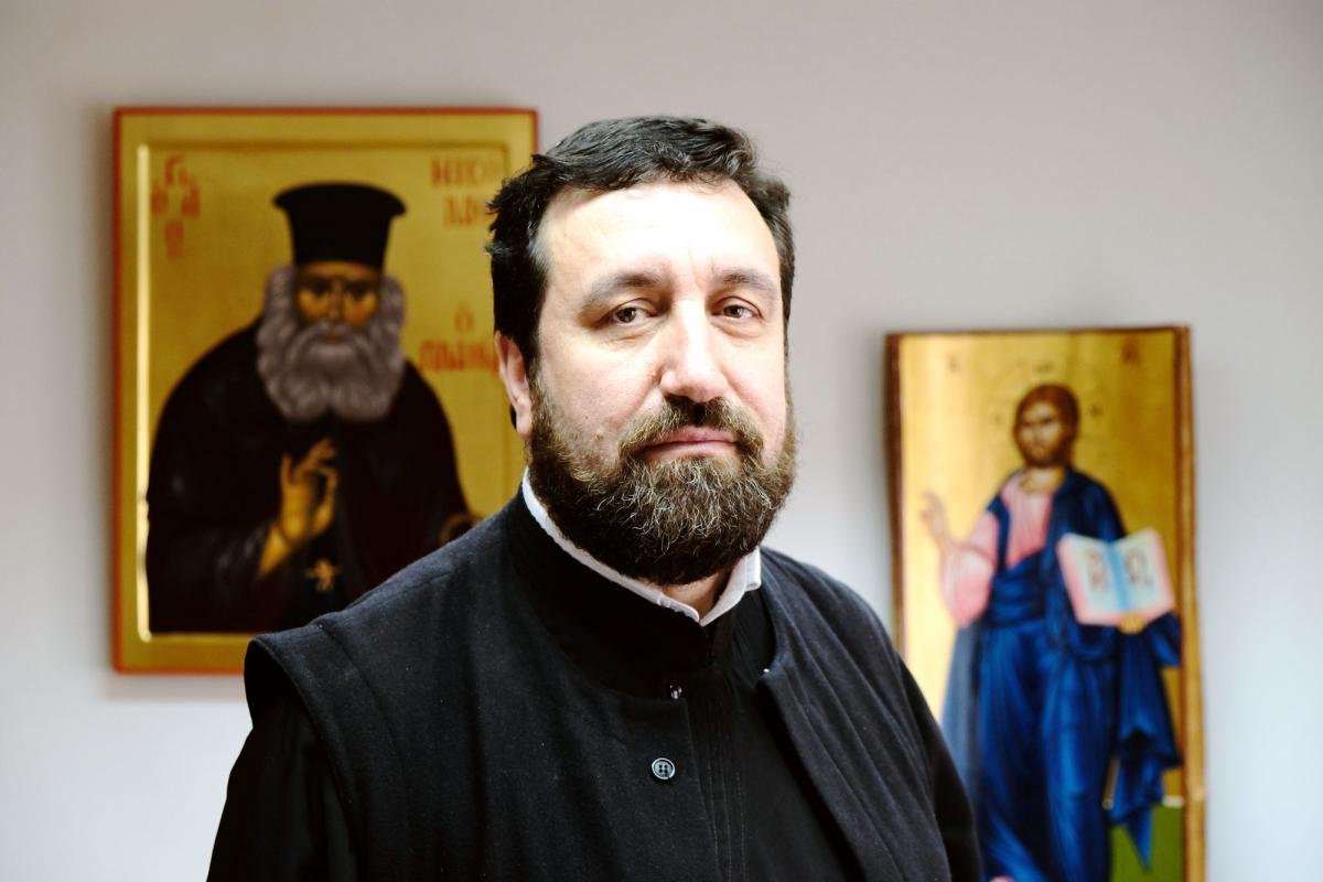 Cât de necesară este pregătirea catehetică la Taina Spovedaniei a tinerilor înaintea căsătoriei? 140580