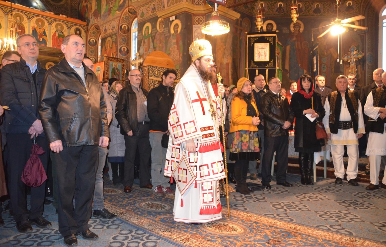 Binecuvântare arhierească la Gura Humorului 140644