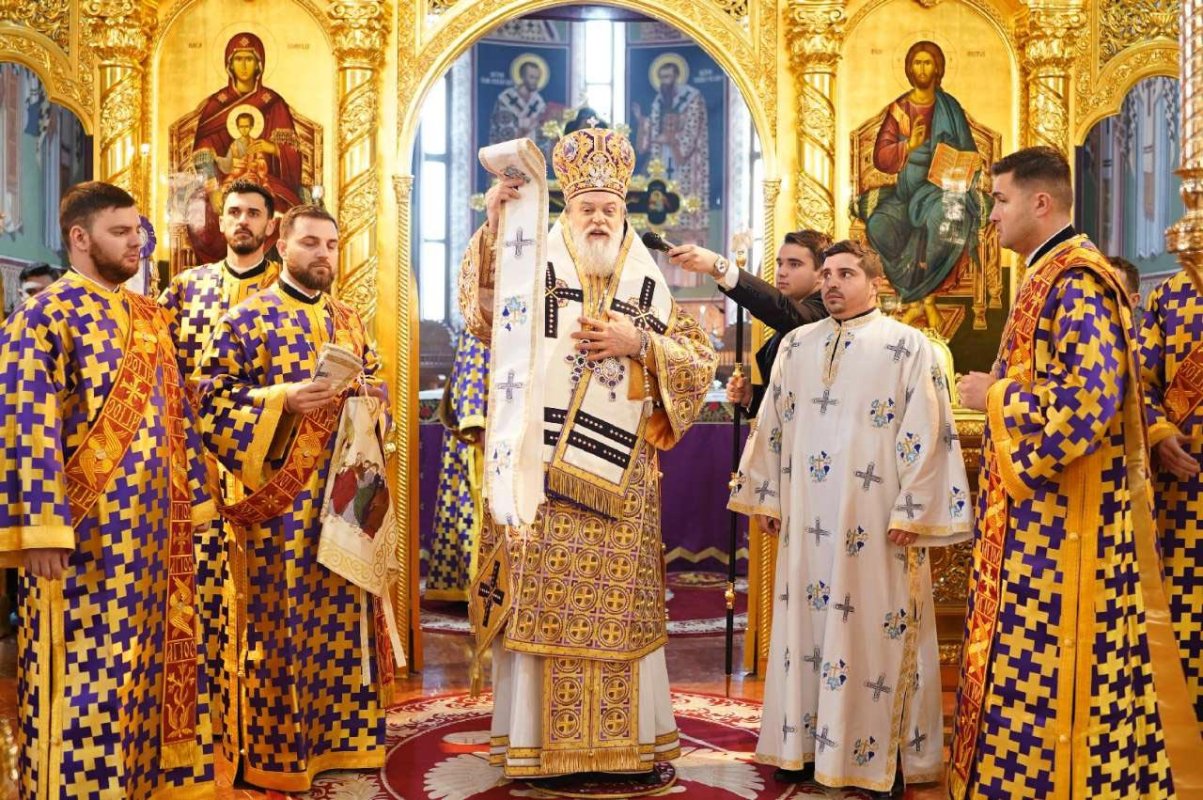 Slujiri arhiereşti în Mitropolia Munteniei şi Dobrogei 140636