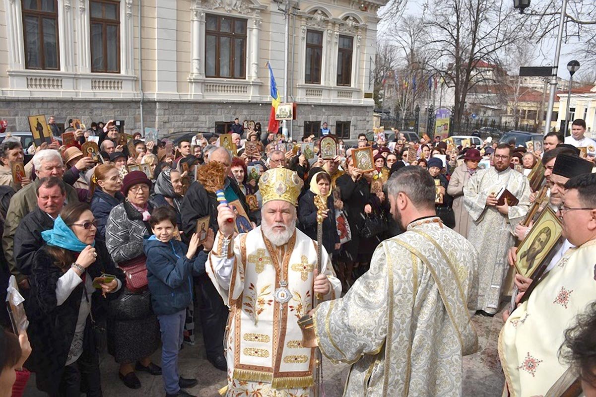 Slujiri arhiereşti în Mitropolia Munteniei şi Dobrogei 140637