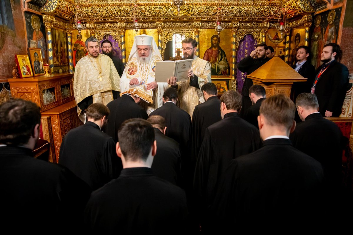 Hirotesii întru duhovnic la Reședința Patriarhală  140783