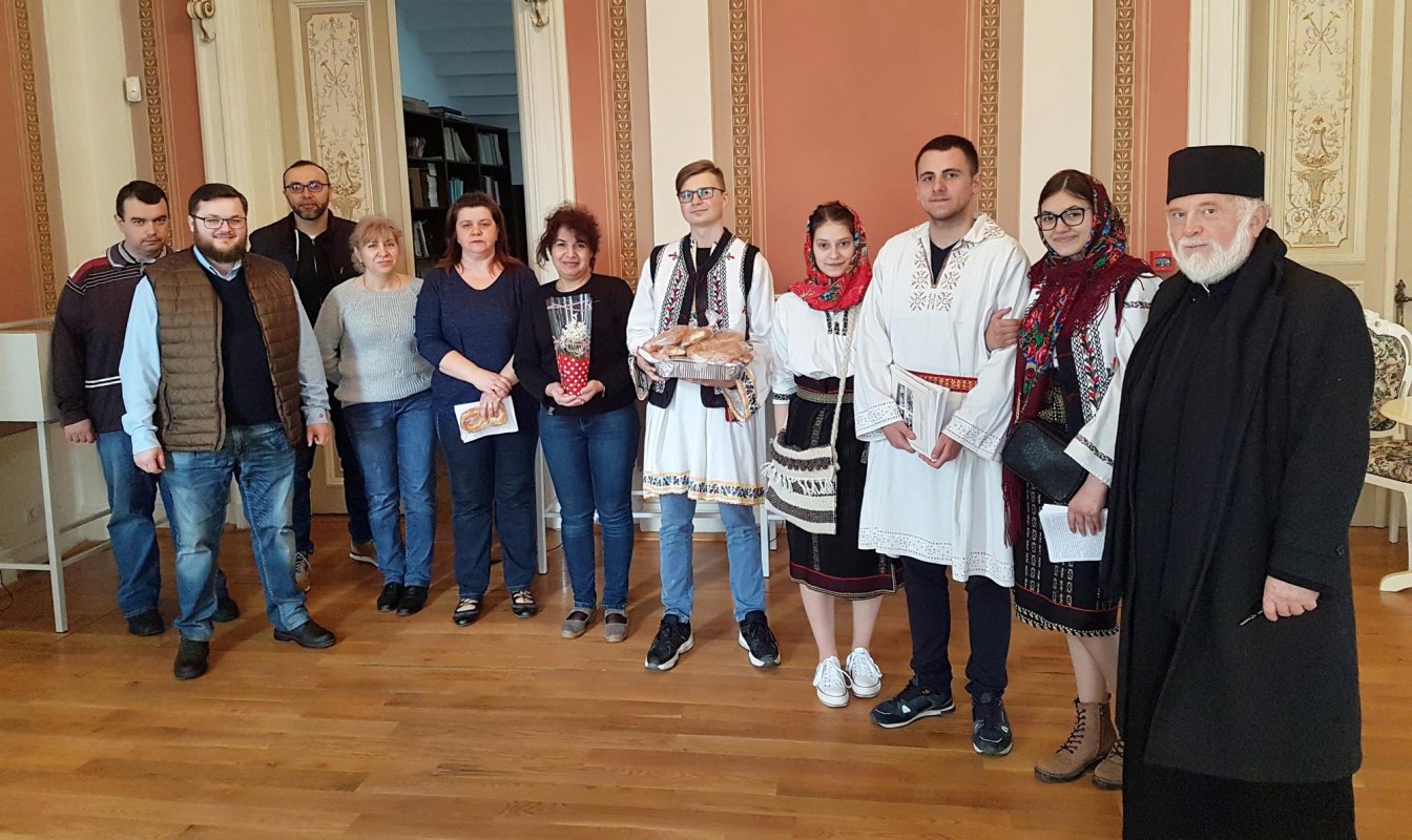 Bucurie, dăruire şi recunoştinţă la Tecuci 140902