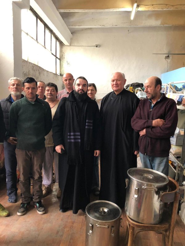 Clericii timișoreni, în ajutorarea semenilor aflați în suferință și nevoi 140900