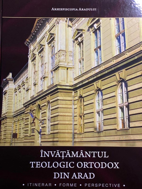 Ediția bilingvă a monografiei-album despre istoria învățământului teologic din Arad 140958