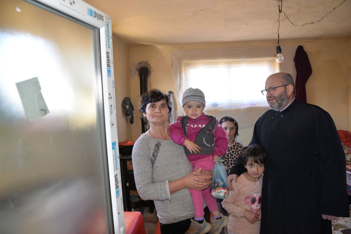 O casă în dar pentru micile „prințese din hambar” 140688