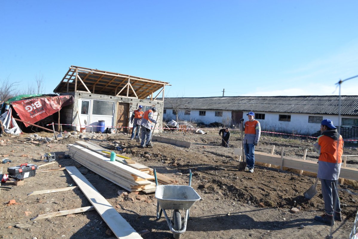 O casă în dar pentru micile „prințese din hambar” 140694