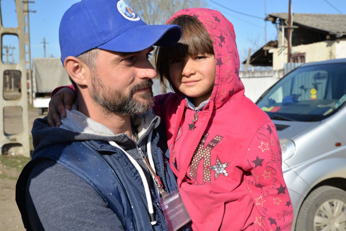 O casă în dar pentru micile „prințese din hambar” 140700