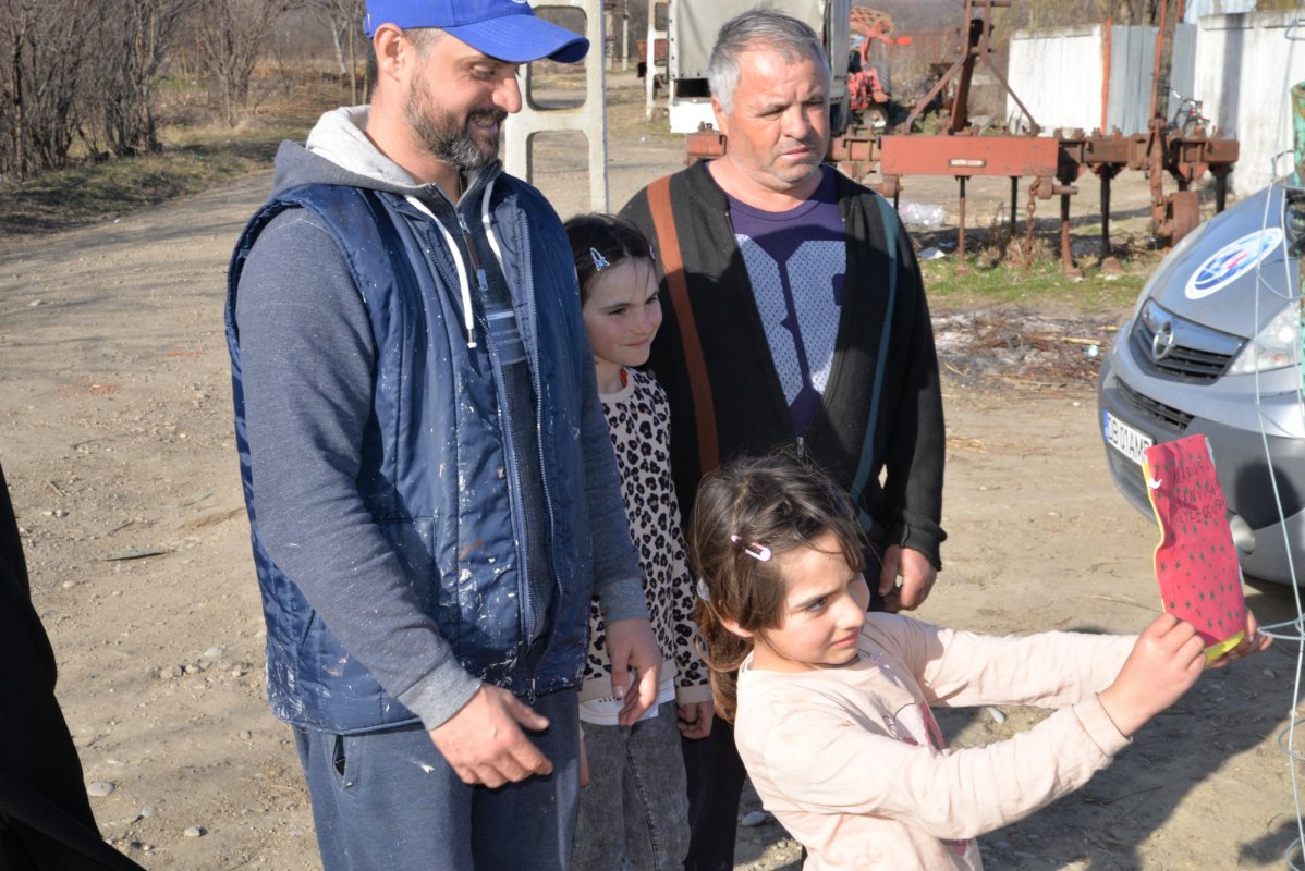 O casă în dar pentru micile „prințese din hambar” 140702