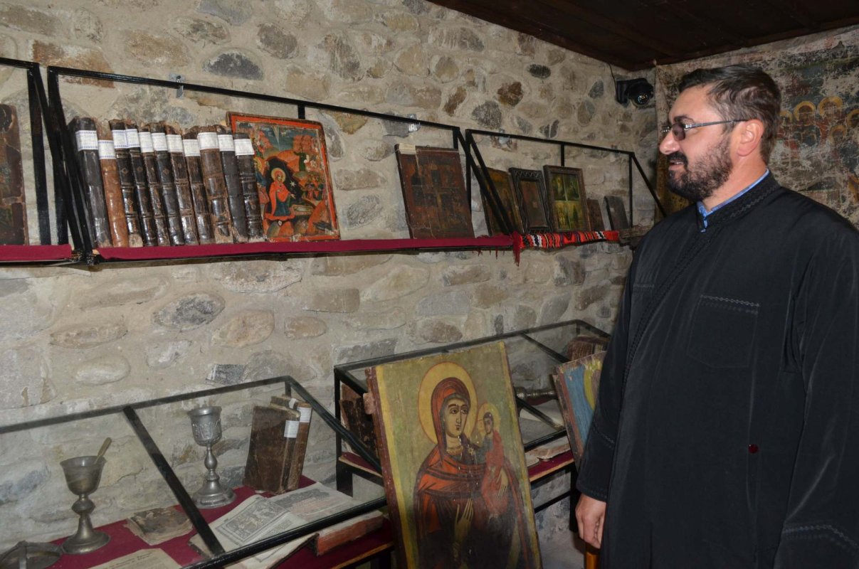 Brădet, o bijuterie de şase secole 141115