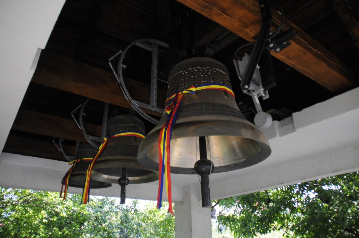 Rugăciune comună la mijlocul zilei 141449