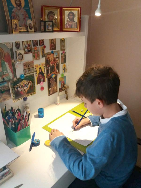 Noi măsuri și îndemnuri pentru parohiile și mănăstirile din diasporă 141471