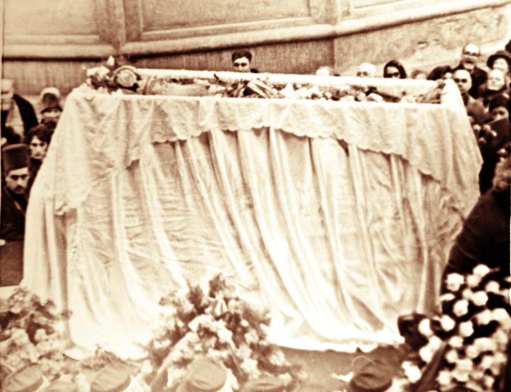 43 de ani de la mutarea la Domnul a Patriarhului Justinian  141512