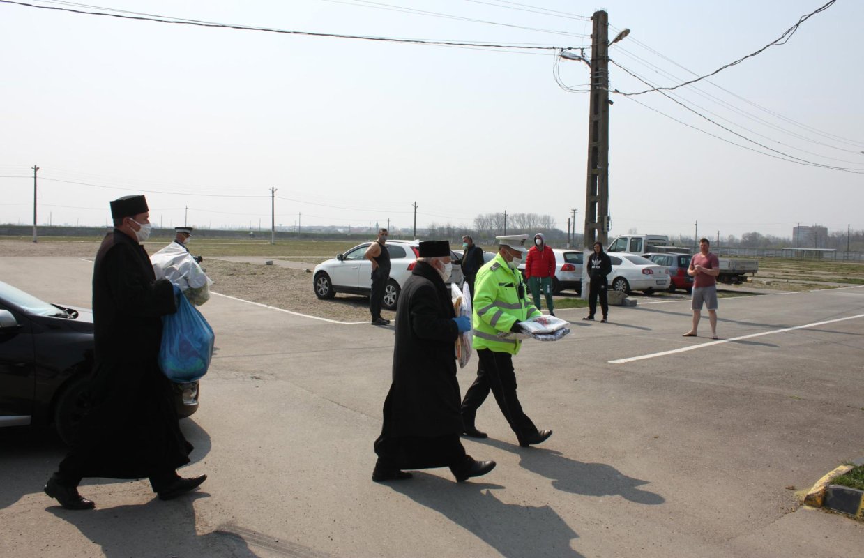 Noi acţiuni de sprijinire a spitalelor şi a persoanelor aflate în izolare 141810