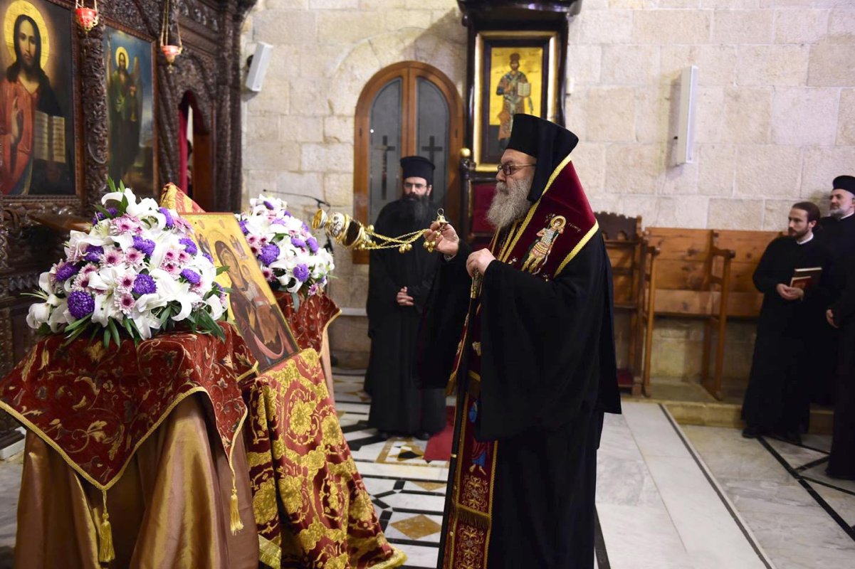 Creștinii din întreaga lume în luptă cu pandemia 141971