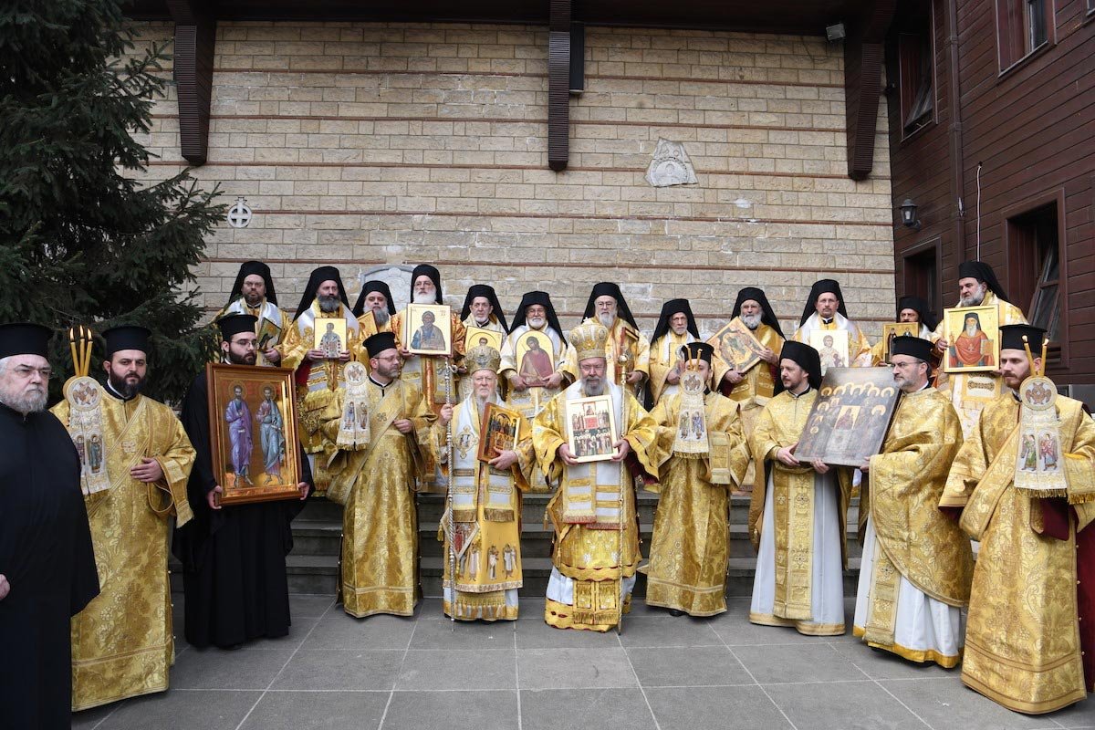 Creștinii din întreaga lume în luptă cu pandemia 141973