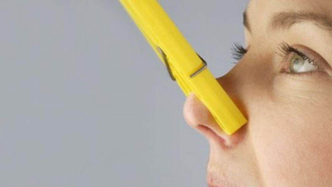 Pierderea mirosului, un posibil indiciu  pentru COVID-19 142011