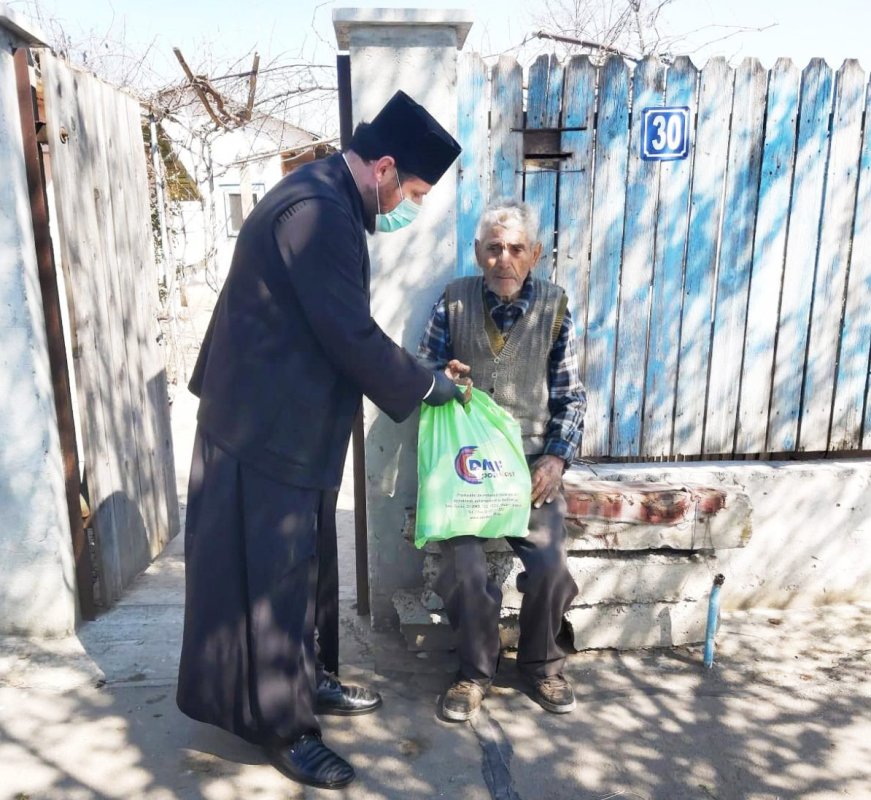 Intensificarea rugăciunii şi acţiunii pentru ajutorarea tuturor celor afectați de pandemie 142278