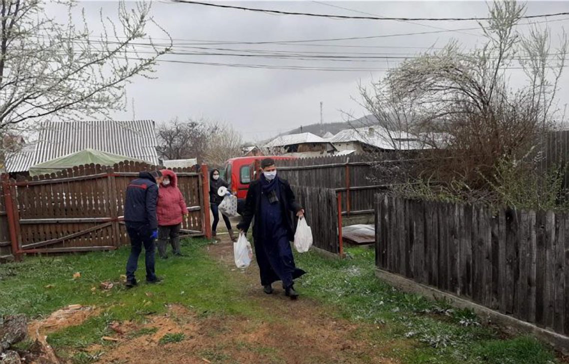 Noi acțiuni filantropice în Mitropolia Munteniei și Dobrogei 142221