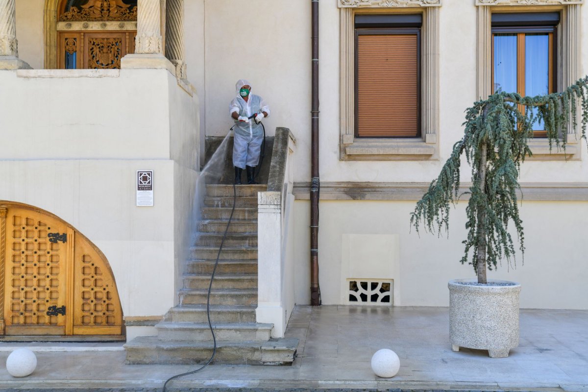 Acțiune pentru combaterea răspândirii noului coronavirus pe Colina Patriarhiei 142341