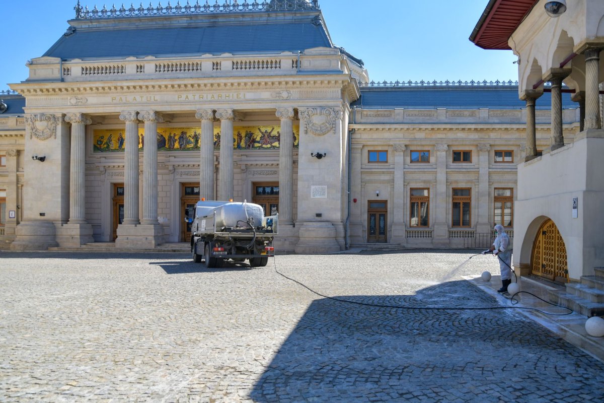 Acțiune pentru combaterea răspândirii noului coronavirus pe Colina Patriarhiei 142345