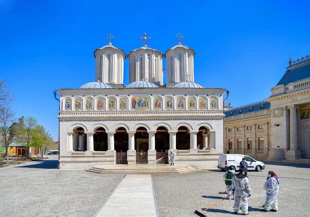 Acțiune pentru combaterea răspândirii noului coronavirus pe Colina Patriarhiei 142414