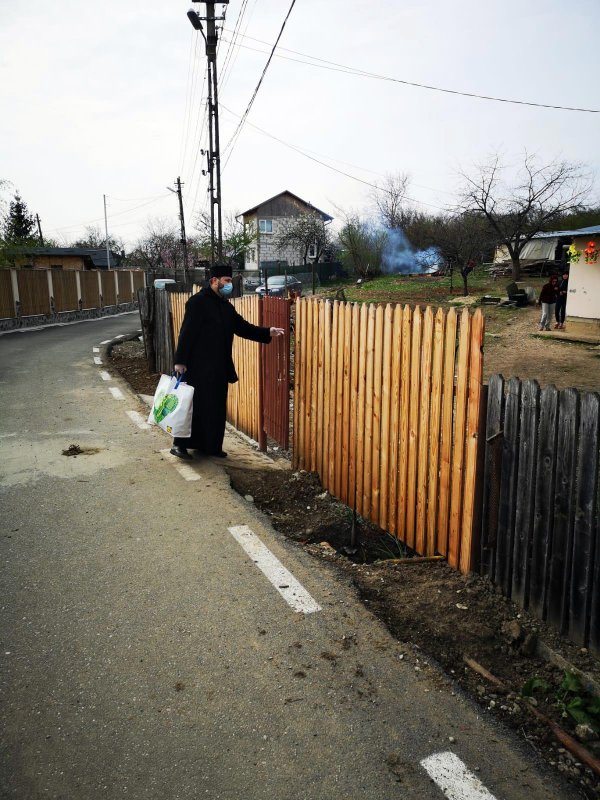 Biserica susţine în continuare cadrele medicale şi persoanele aflate în dificultate 142293