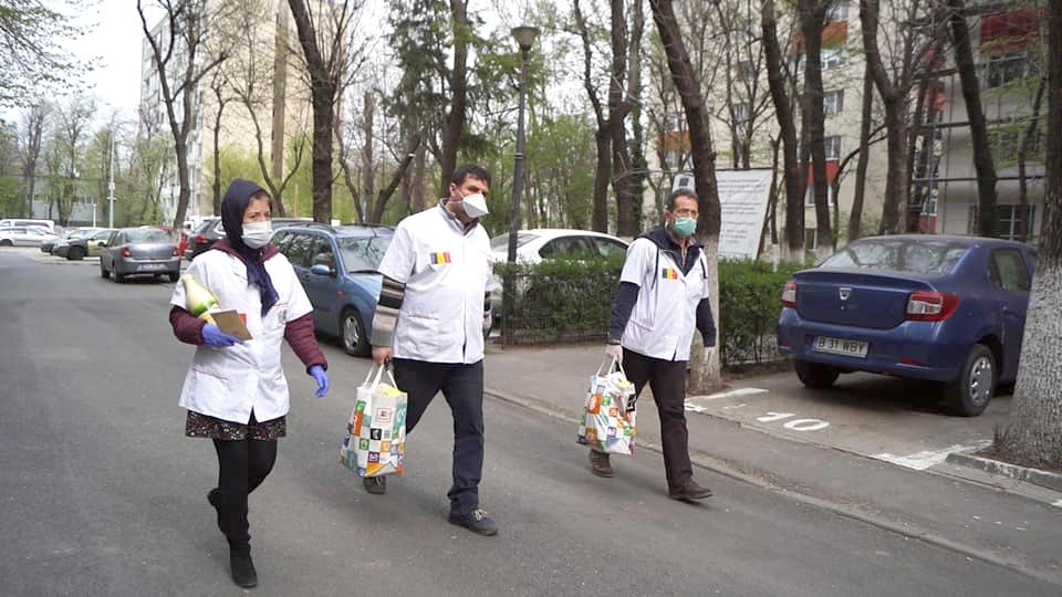 Biserica susţine în continuare cadrele medicale şi persoanele aflate în dificultate 142296