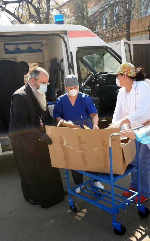 Echipamente de protecție medicală pentru spitalele din Bârlad și Huși 142520