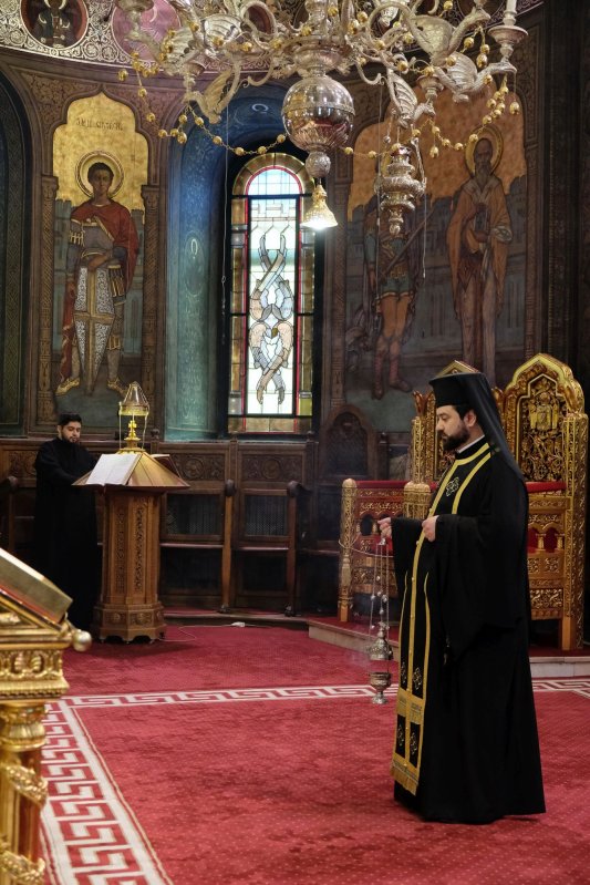 Denia zilei care amintește de instituirea Sfintei Euharistii 142904