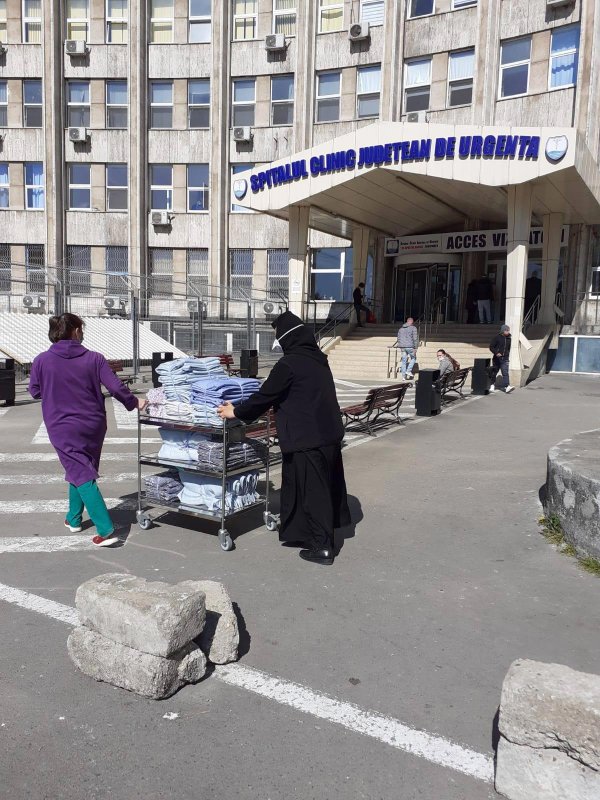 Intensificarea filantropiei în eparhii din Muntenia şi Dobrogea 142754