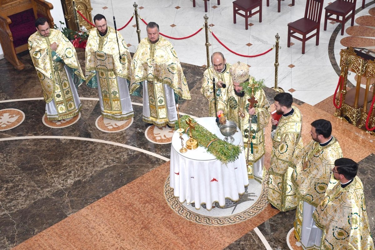 Praznicul Floriilor la Catedrala Episcopală din Caransebeș 142779