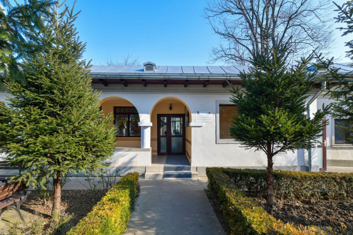 Un porto-franco al filantropiei 142808