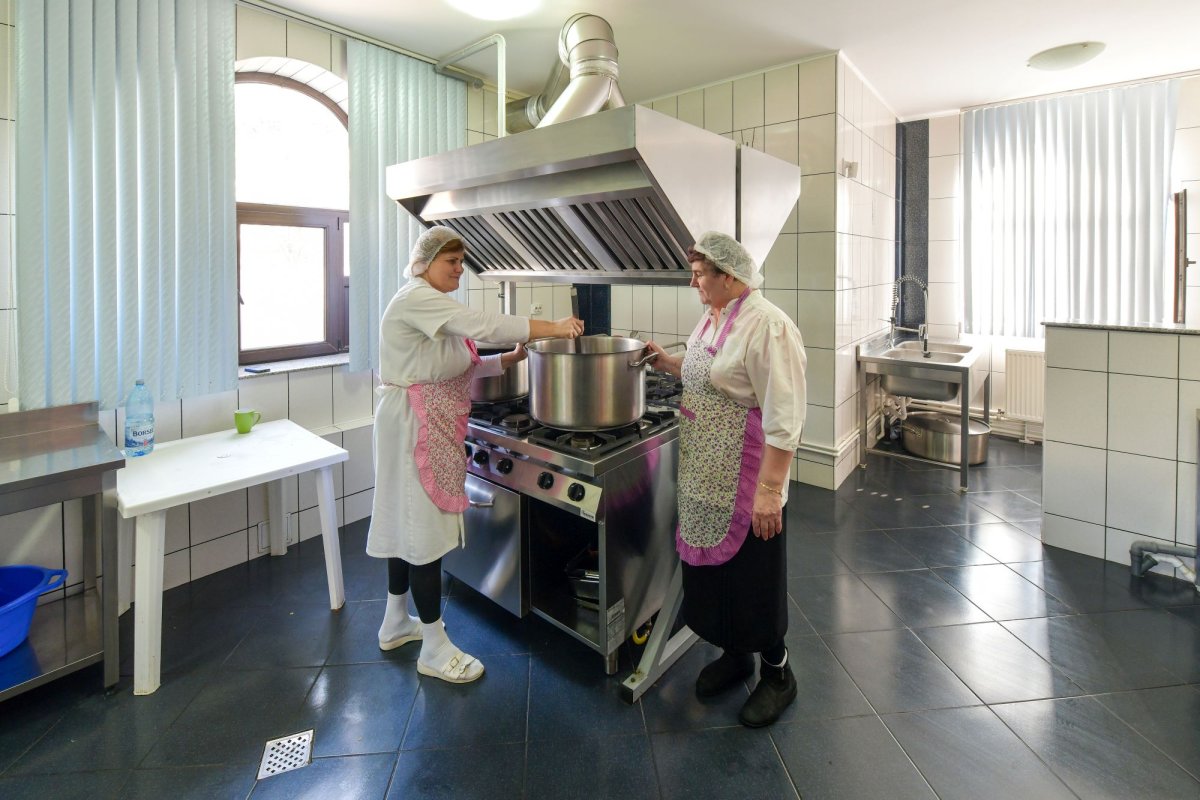 Un porto-franco al filantropiei 142823