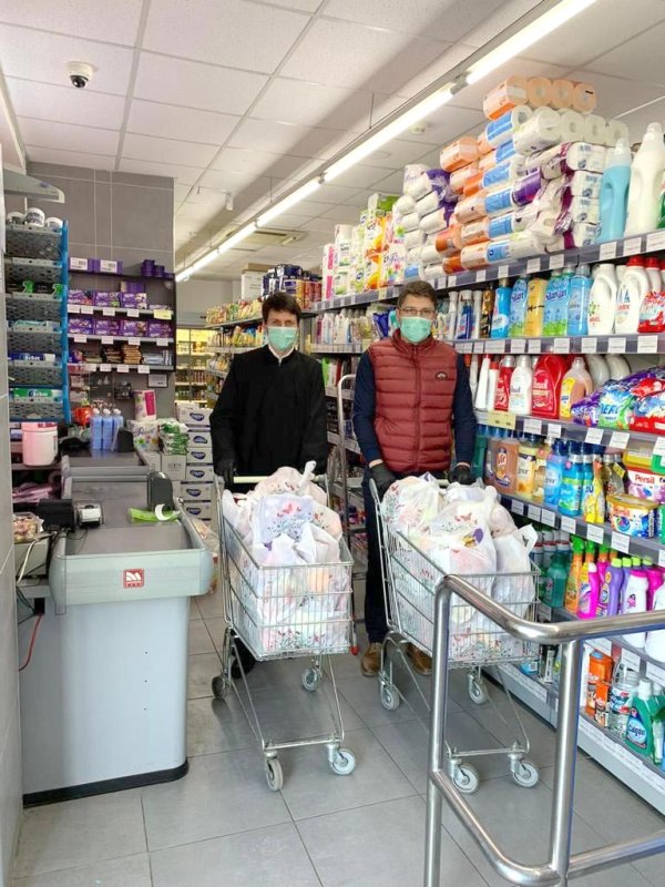 Ajutoare pentru persoanele vulnerabile din Mediaș și Agârbiciu 142866