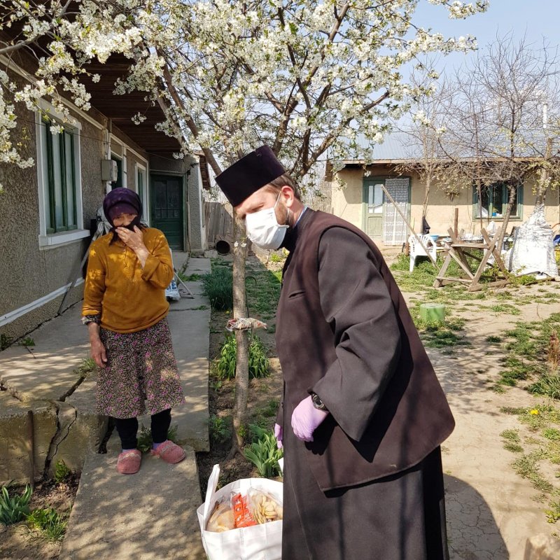 Biserica este alături de fiii săi aflaţi în nevoie 142873