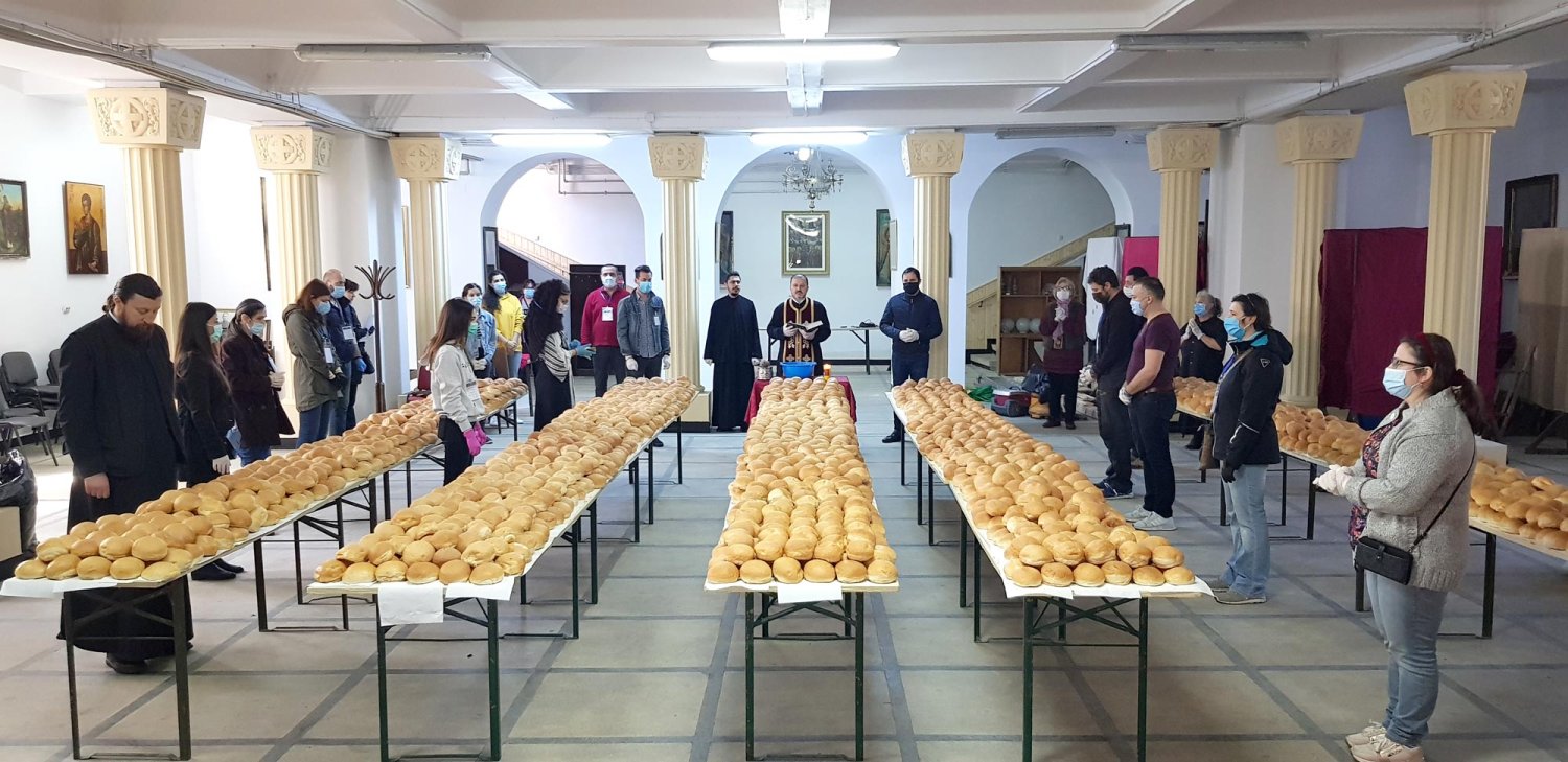 Daruri pentru nevoiaşi în Parohia Parcul Călăraşi din Capitală 143026