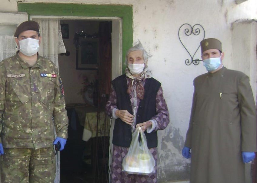 Militarii lugojeni, în sprijinul vârstnicilor 142892