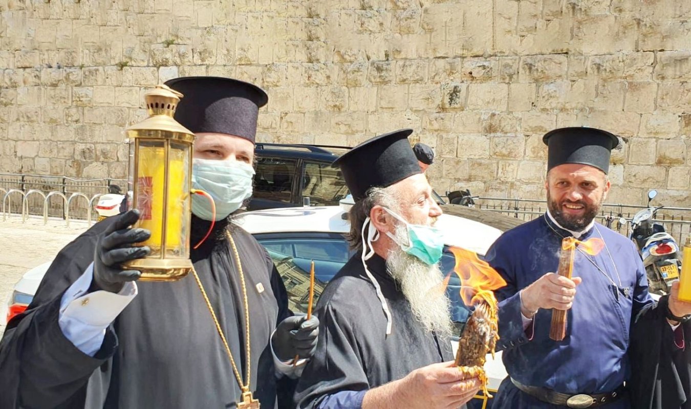 Minunea de la Mormântul Domnului, speranță în vreme de pandemie 143166