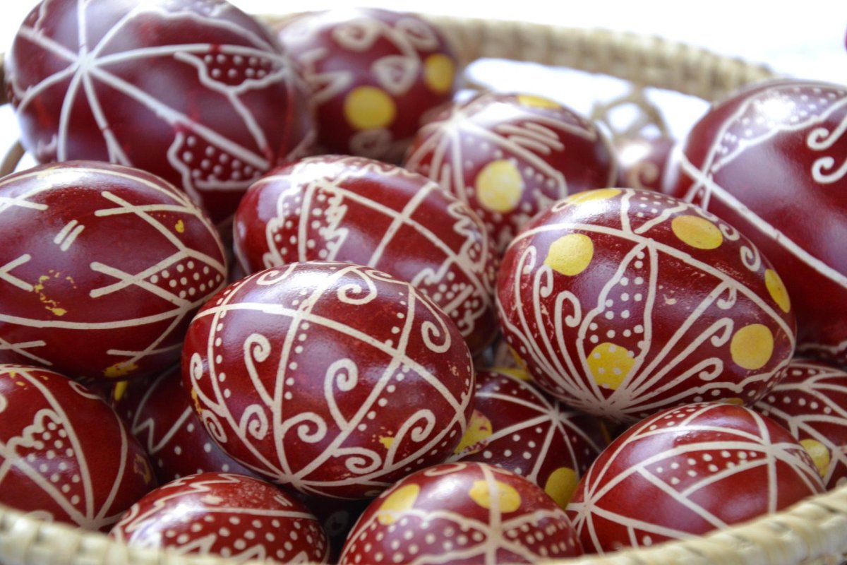 Făclia vie a Paștilor Blajinilor la Rădășeni 143646