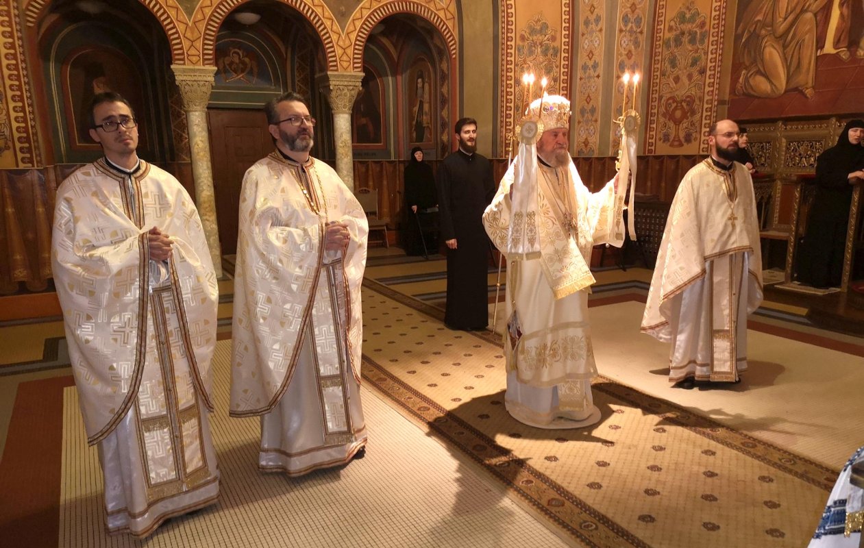 „Pacea vine de la Dumnezeu, nu de la noi, nu o transmite cineva în mod personal, ci este pacea dumnezeiască” 143680