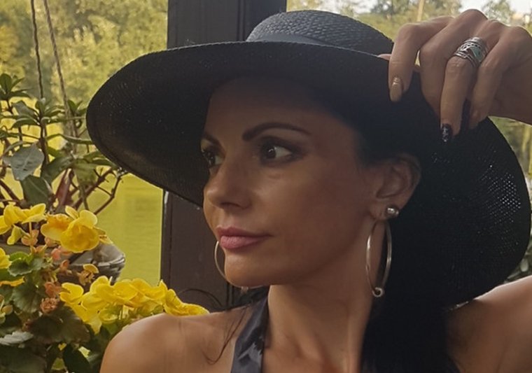 A plecat Clara, trestia frumoasă a poeziei  143758