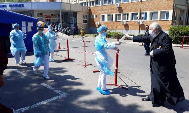 Noi campanii de ajutorare a persoanelor vulnerabile în Patriarhia Română 143725