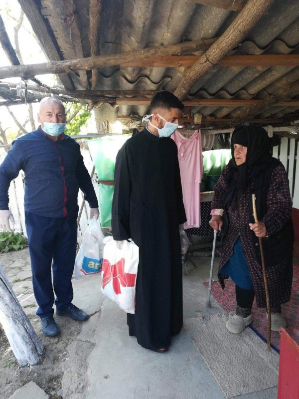 Continuarea filantropiei în eparhiile din Mitropolia Munteniei şi Dobrogei 143795
