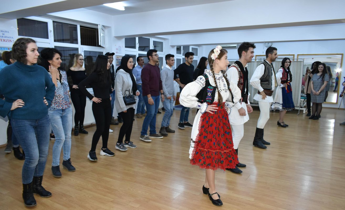 Filantropia, o constantă în Episcopia Oradiei 143821