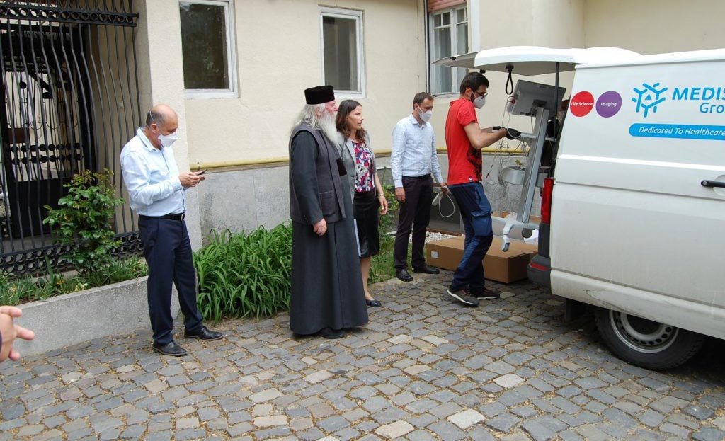 Donație de aparatură medicală făcută de Arhiepiscopia Timișoarei 143926