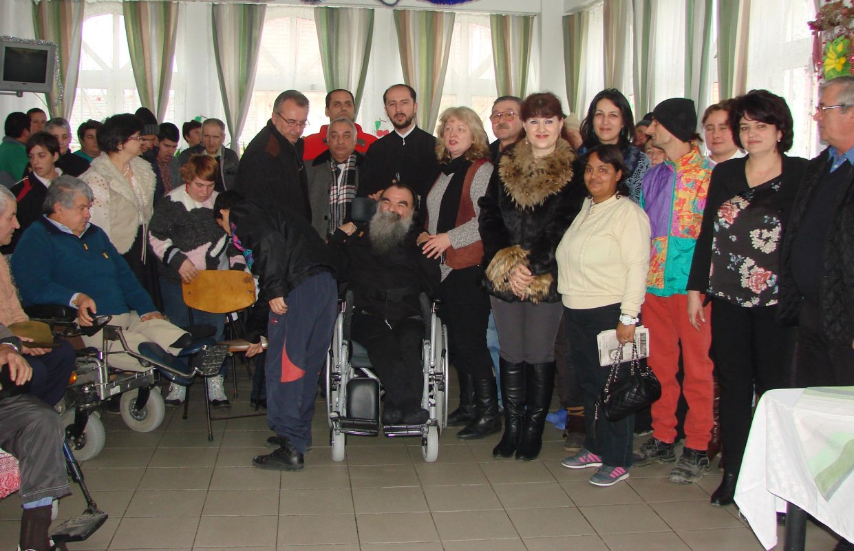 Liga femeilor vâlcene, lucrare sub ocrotirea Maicii Domnului 143930