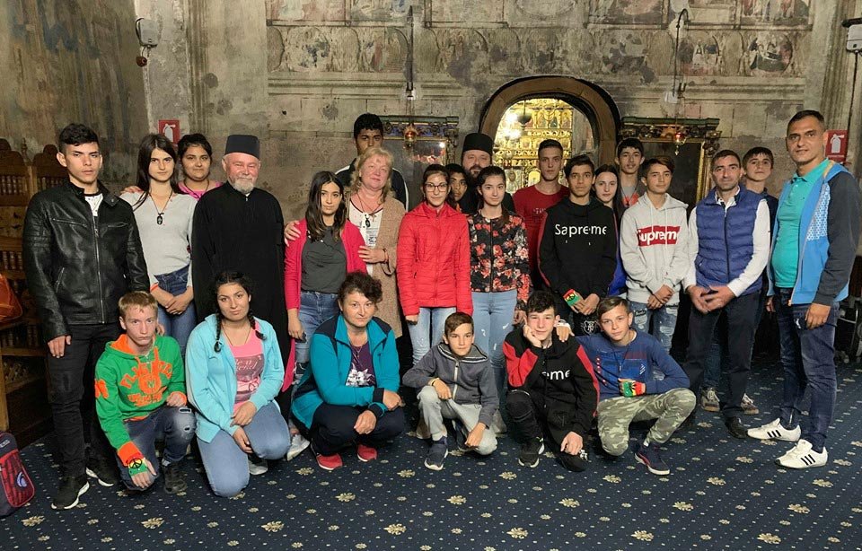 Liga femeilor vâlcene, lucrare sub ocrotirea Maicii Domnului 143939