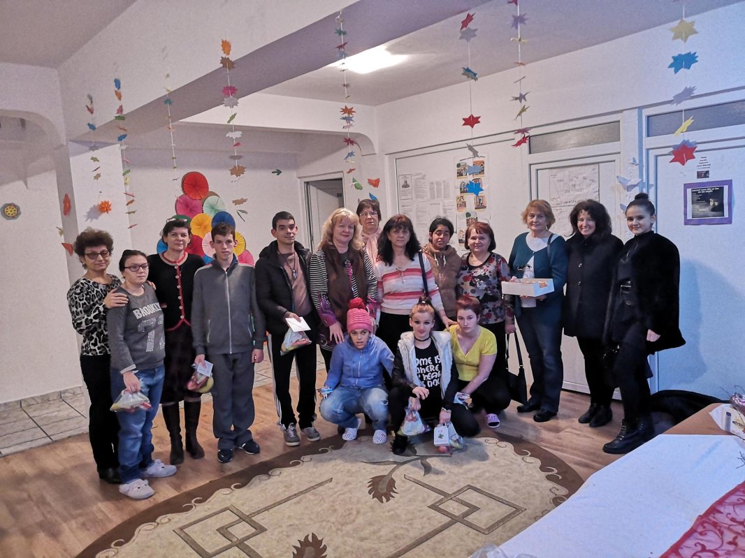 Liga femeilor vâlcene, lucrare sub ocrotirea Maicii Domnului 143941