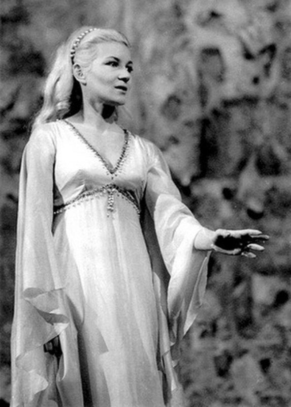 Lucia Mureșan  şi darurile teatrului 143870